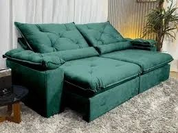Sofá Living 3 lugares com design moderno e elegante, perfeito para sua sala. 