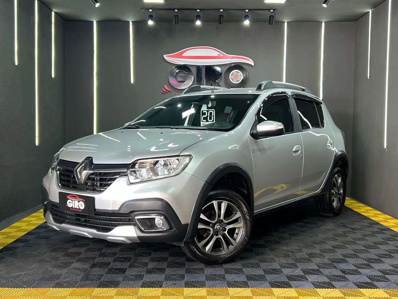 SANDERO STEPWAY 2020 ICONIC