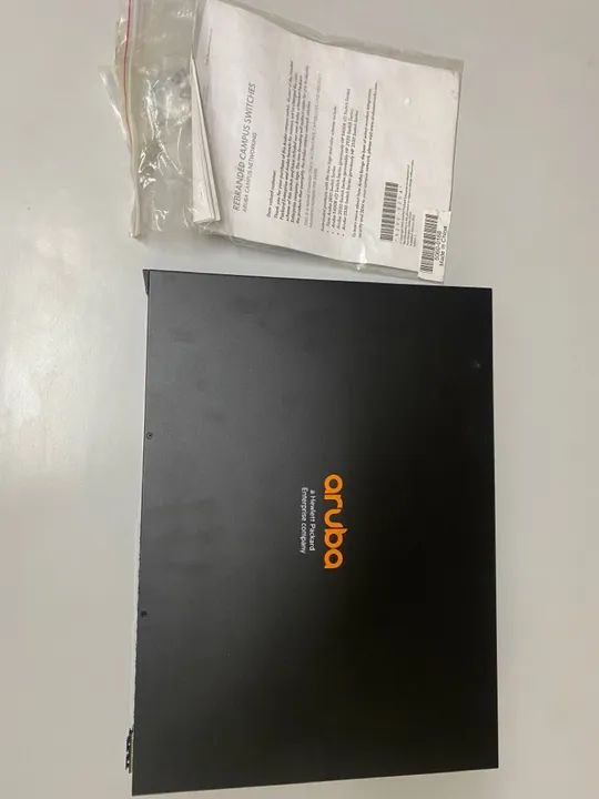Switch Aruba 2530 - Foto 2