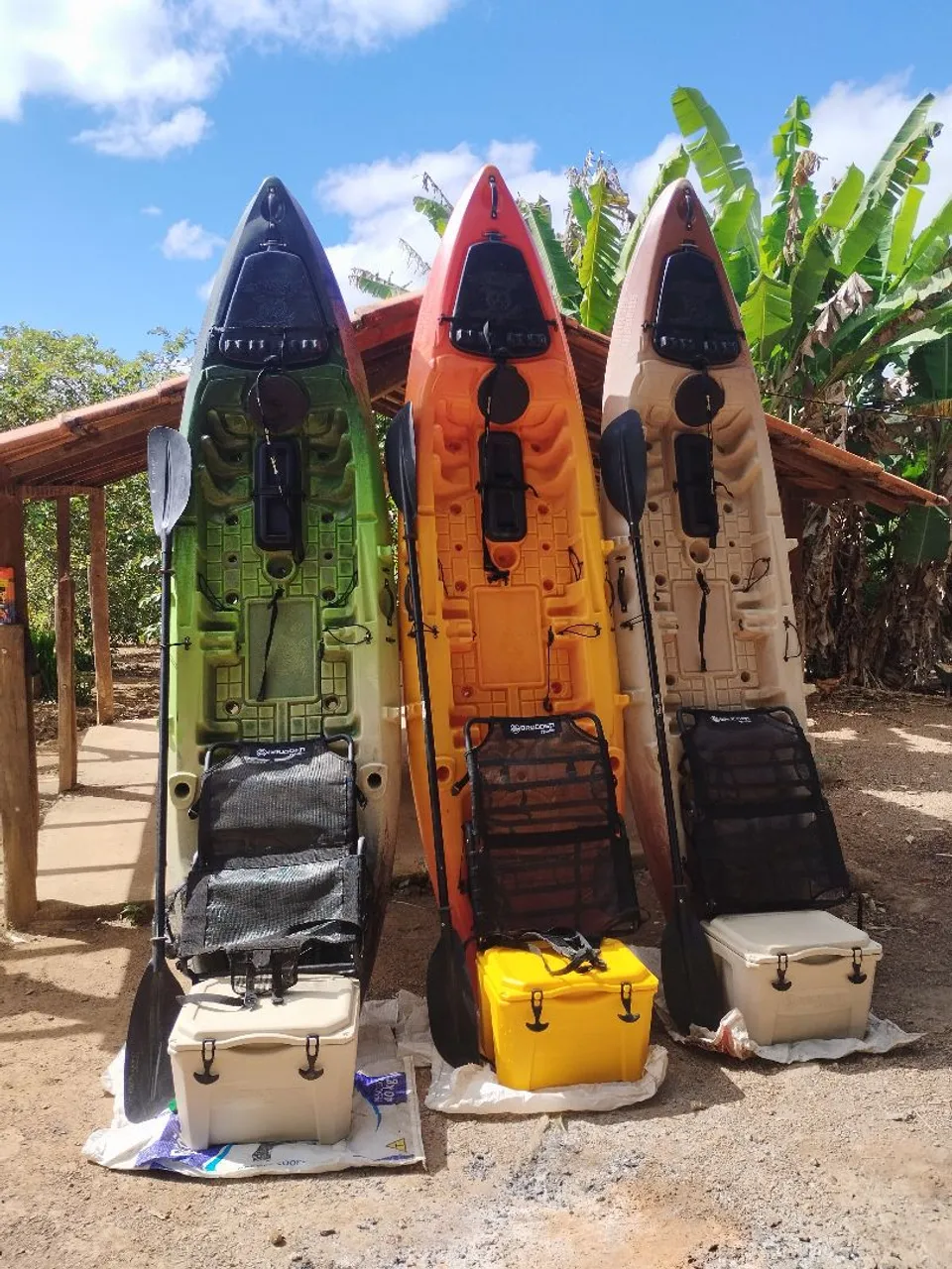 Três caiaques brudden samurai fishing por R$ 9.000,00