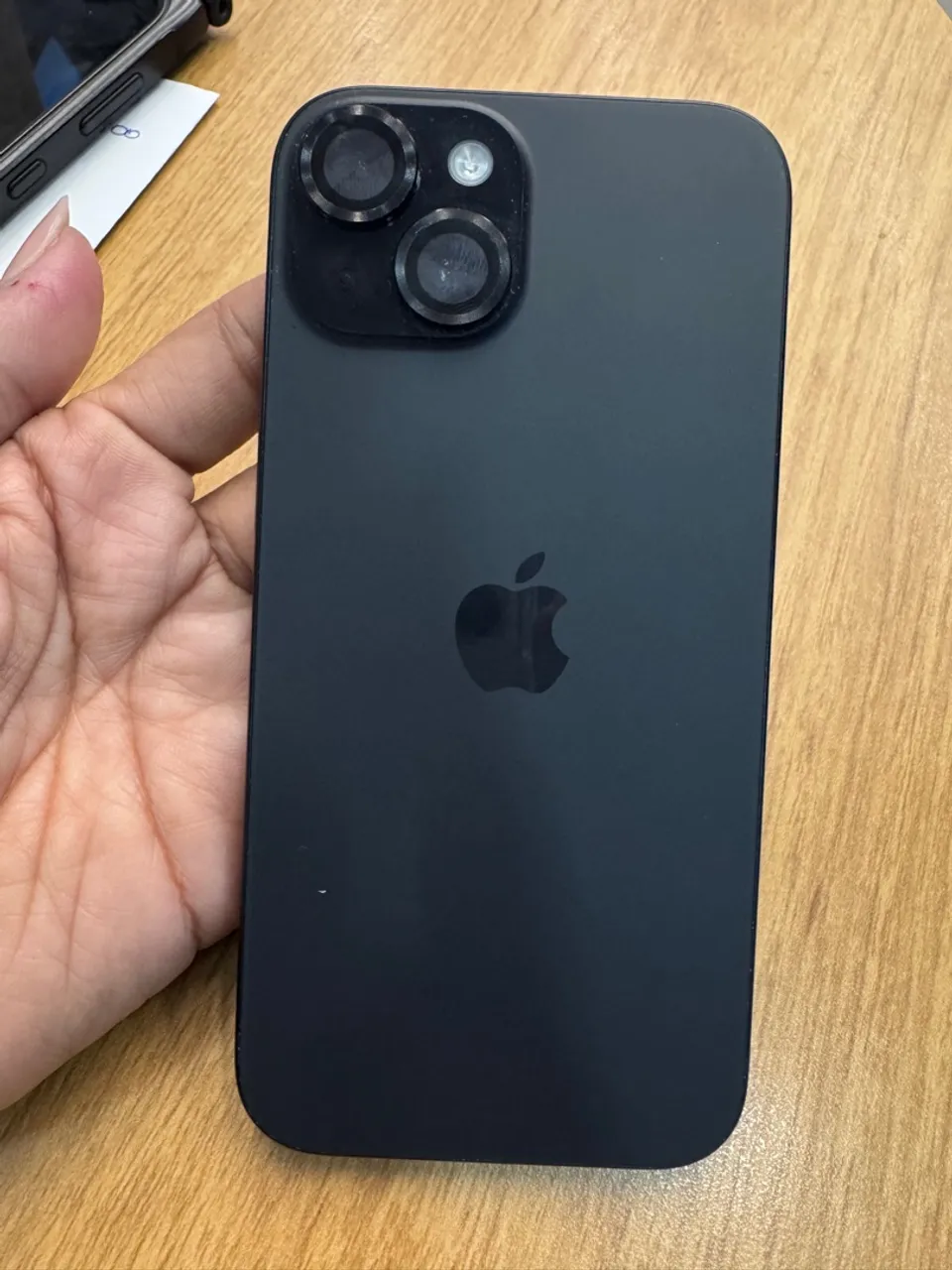 iPhone 15 memória 128gigas