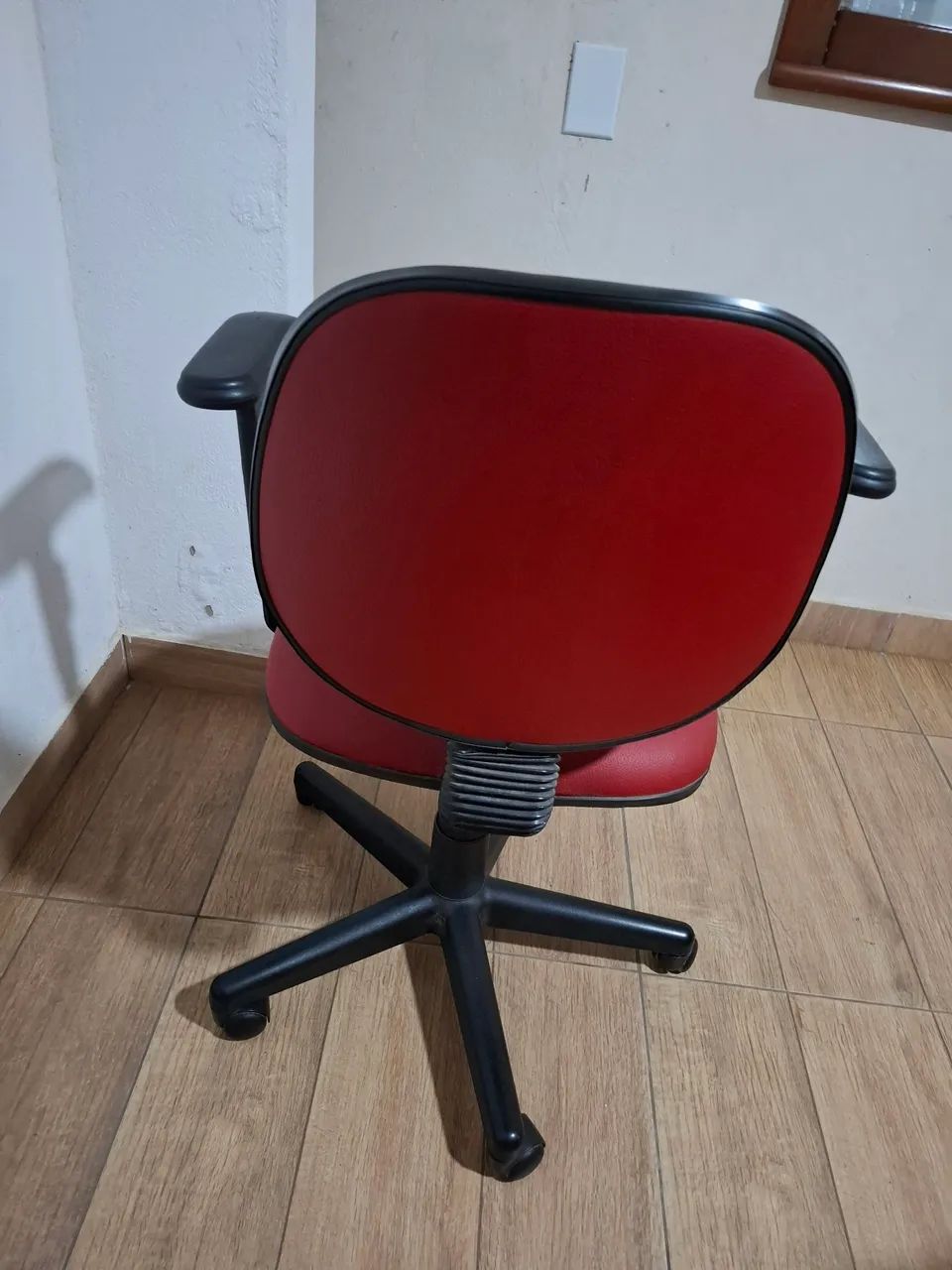 CADEIRA GIRATORIA DE ESCRITÓRIO - Foto 3