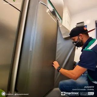 Adesivo Envelopamento Geladeira Vinil Aço Inox Escovado Titânio (Bege/ branco/ preto) - Foto 4