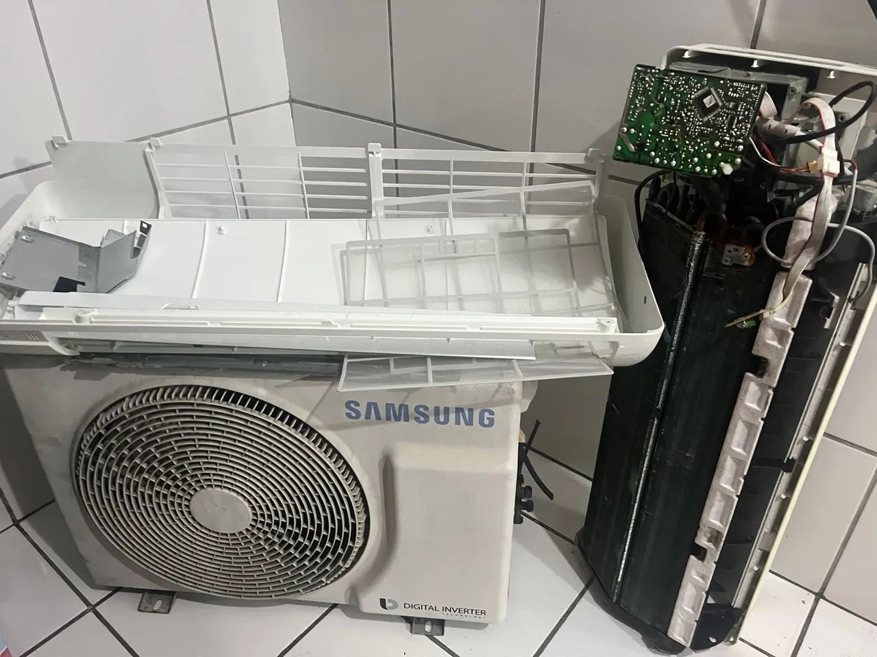 Ar Condicionado Samsung Defeito placa - Foto 4