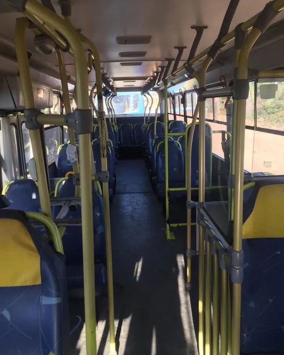 Ônibus em ótimo estado - Foto 7