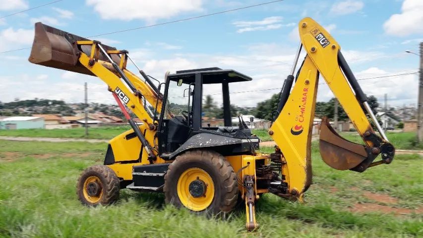 Aluguel Locação de Retroescavadeira - Foto 3