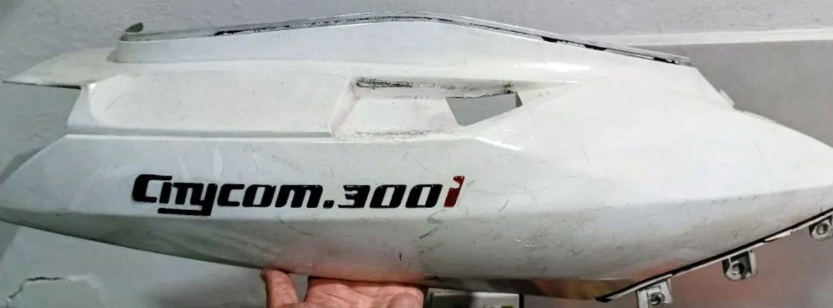 Par carenagens laterais dafra Citycom 300i 2013