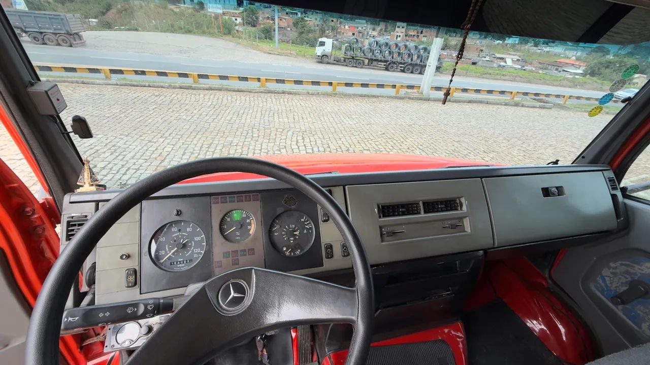 MB 1618 Toco caçamba ano 1994  - Foto 13