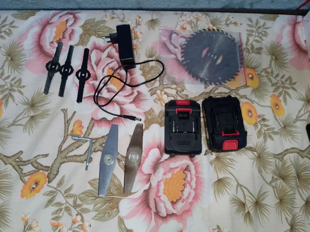 Máquina roçadeira 1500 - Foto 2