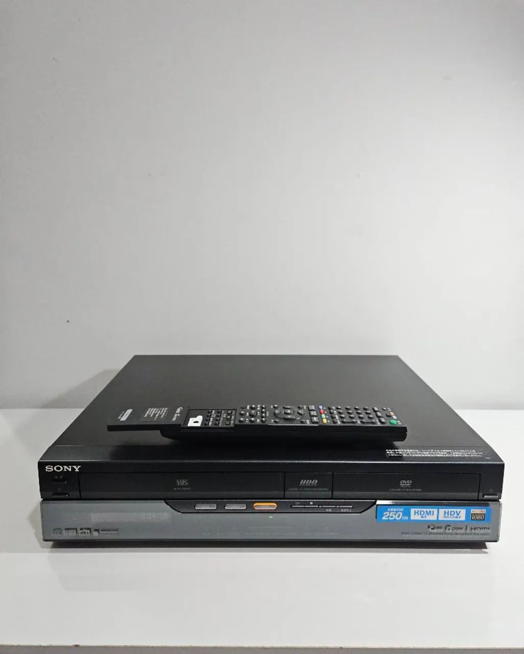 Gravador Sony RDZ-D60V DVD/VHS/HDD 250GB HDMI - DVD, Blu-Ray e