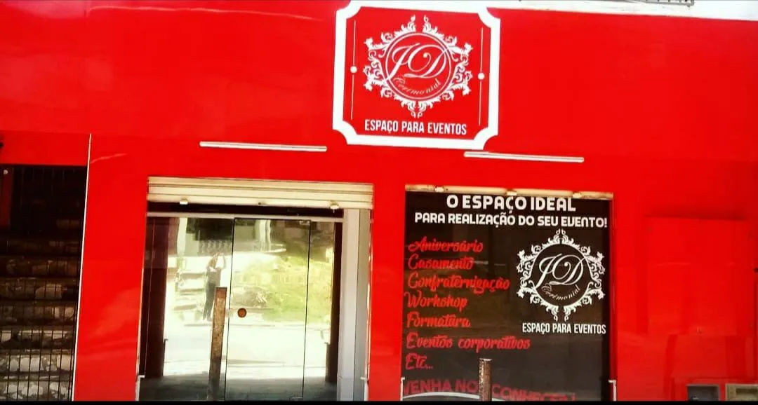 Alugo ponto comercial na principal em periperi