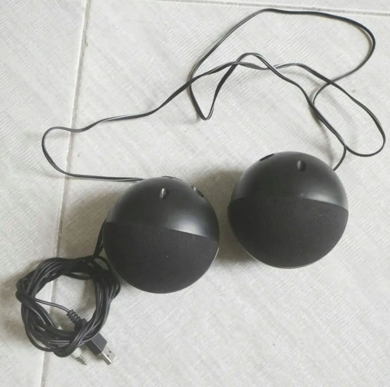 Caixas de som para computador Multilaser usada 