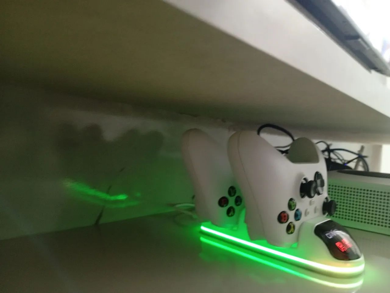 Xbox Series S com dois controles - Foto 2