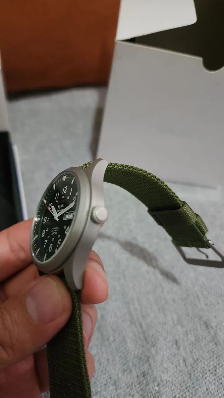 Relógio Seiko 5 Automático verde Militar. - Foto 4