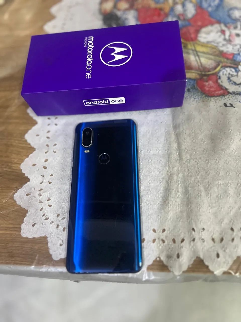 Motorola One Vision na caixa