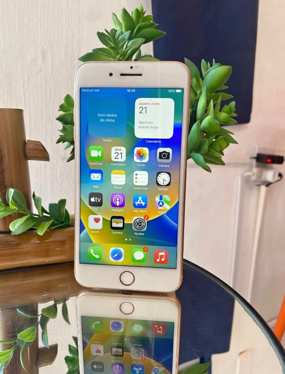 iPhone 8 Plus