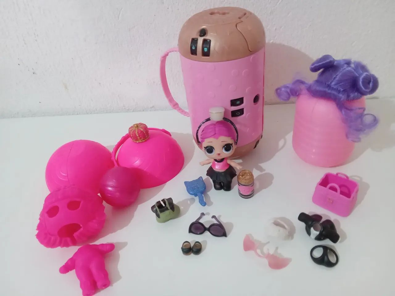 Boneca LOL Surprise com Acessórios