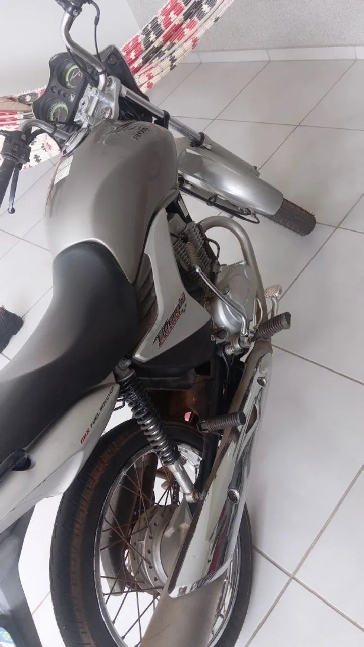 Vendo moto Mix 2010 150 cilindrada