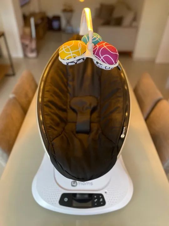 Cadeira automática para bebê 4moms MamaRoo 4.0