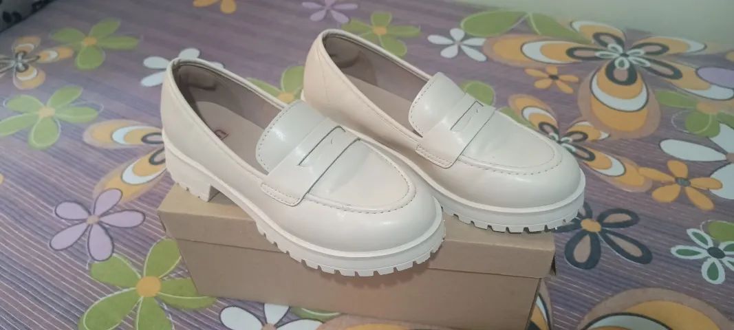 Sapato mocassim tratorado Marisa 36