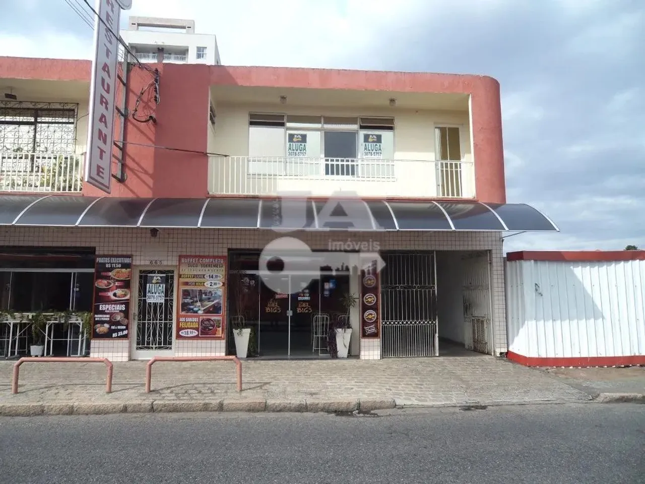 Cjto Comercial_Sala para alugar por R$ 1600.00, 55.00 m2 - CAPAO RASO - CURITIBA/PR