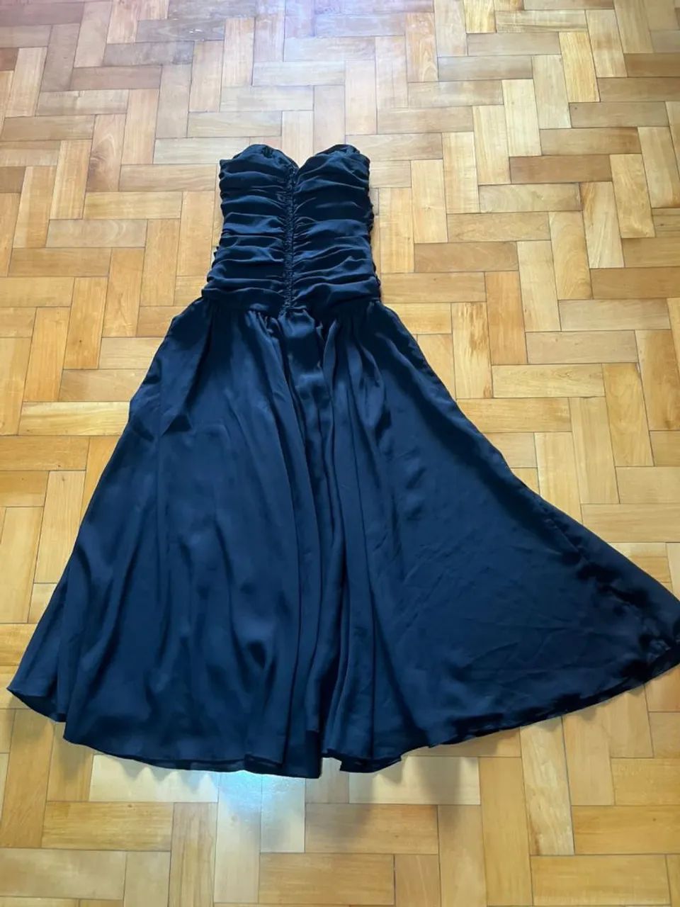 Vestido preto tomara que caia - Foto 2