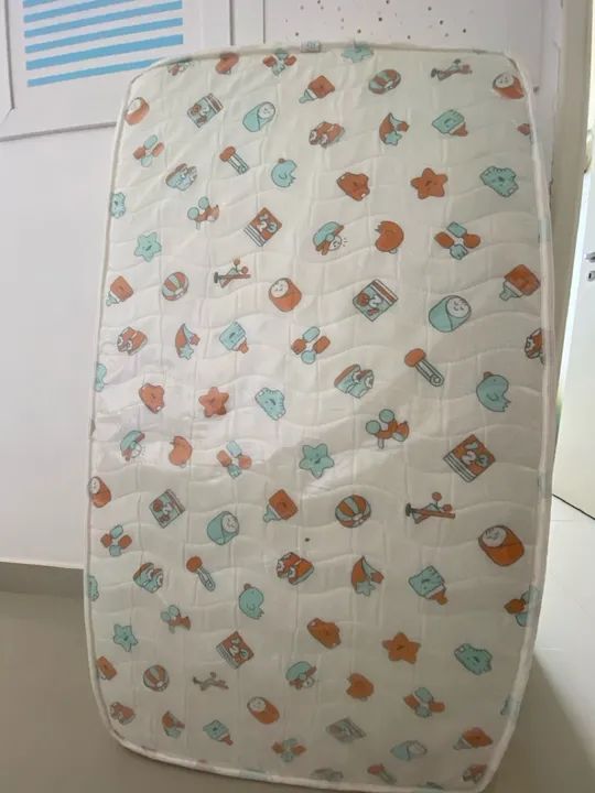 Colchão de berço infantil