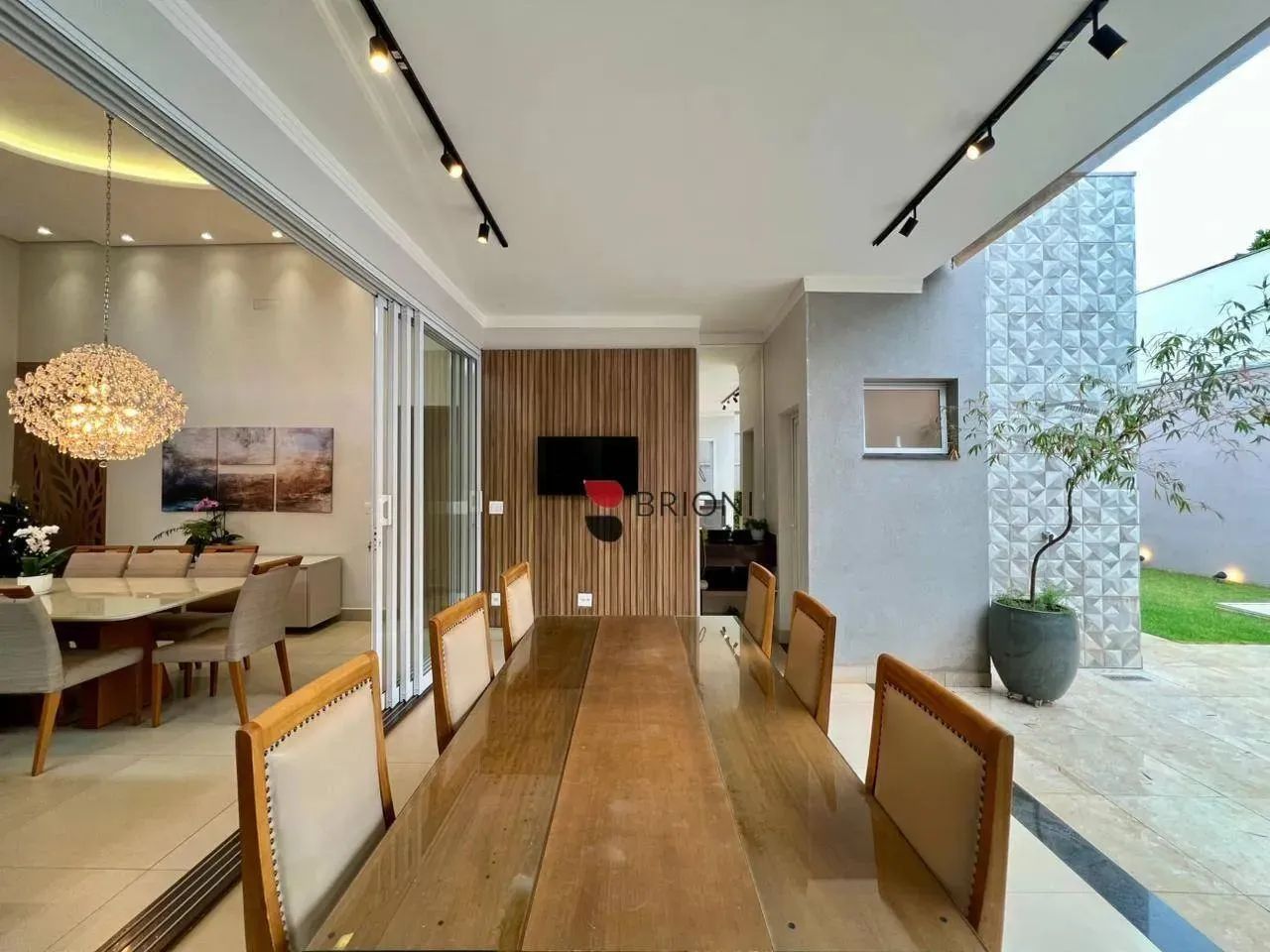 Casa de Condomínio térrea com 3 quartos/suítes, 181m², à venda, na Vila do Golf em Ribeirã - Foto 12