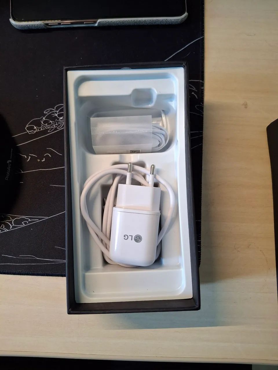 LG V60 - 128Gb + 8Gb - Foto 4