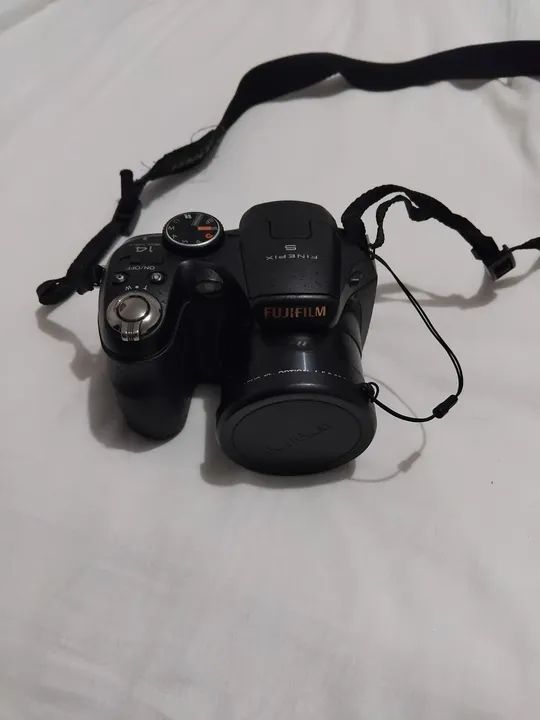 Duas máquinas fotográfica 