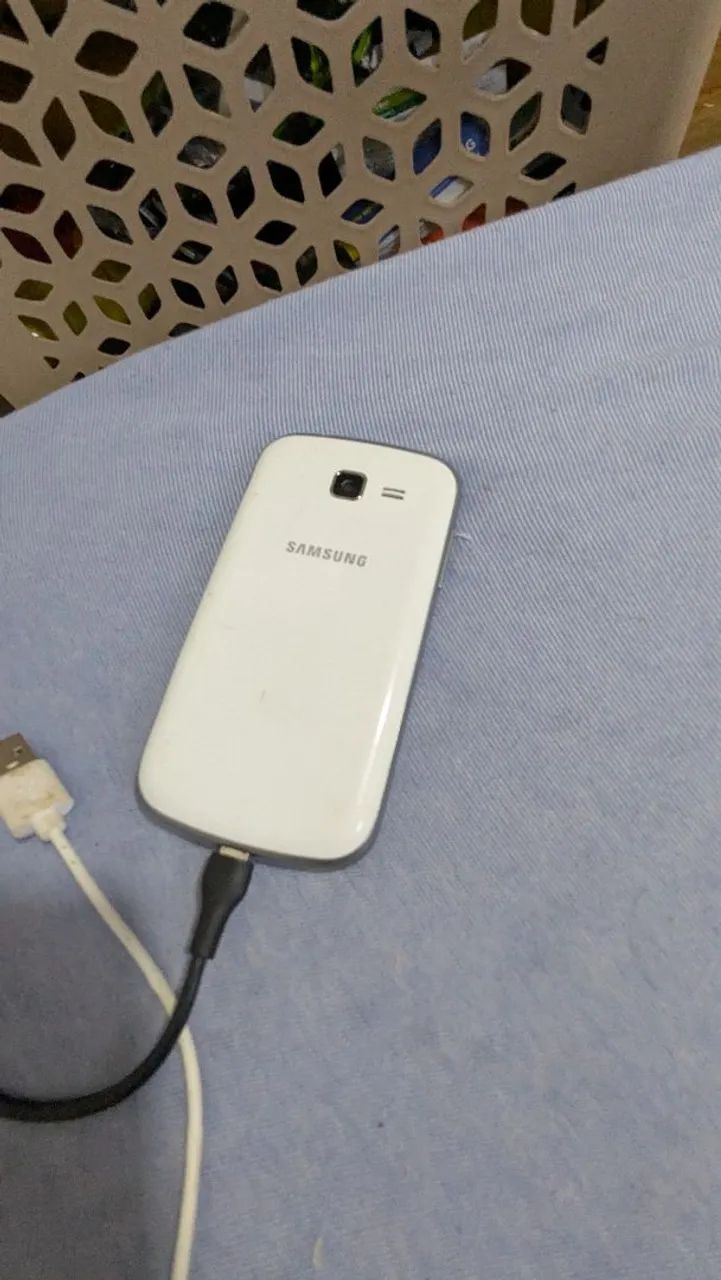 Samsung Galaxy GT-S7392L - Foto 4