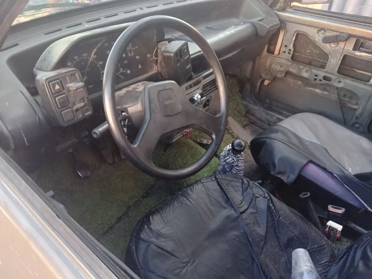 Fiat Uno Mille 1.0/ I.e./ Electronic/ Brio 1992 - Foto 2