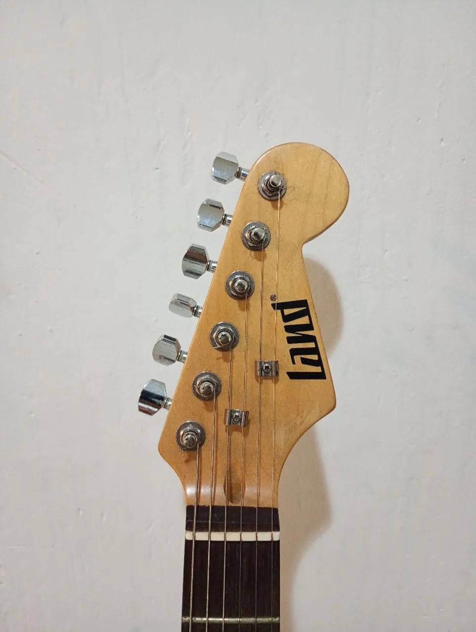 Guitarra Stratocaster - Foto 4