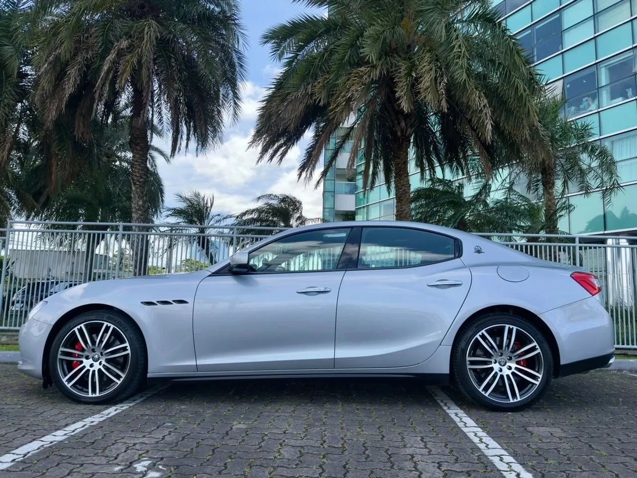 Maserati Ghibli S Q4 3.0 V6 410cv Aut., foto 3 de 20