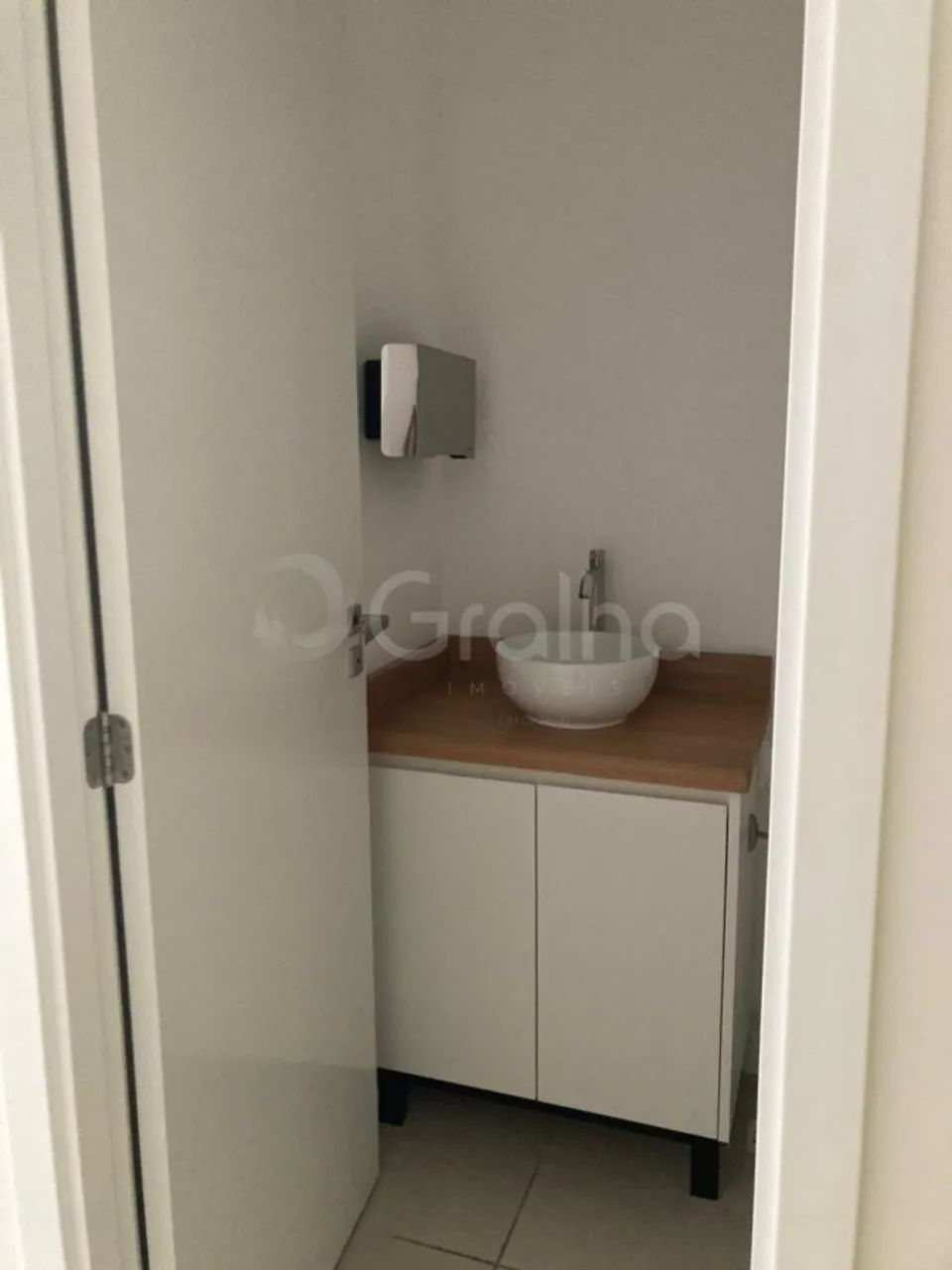 Sala Comercial para Venda em Florianópolis, Campeche, 1 banheiro, 1 vaga - Foto 5
