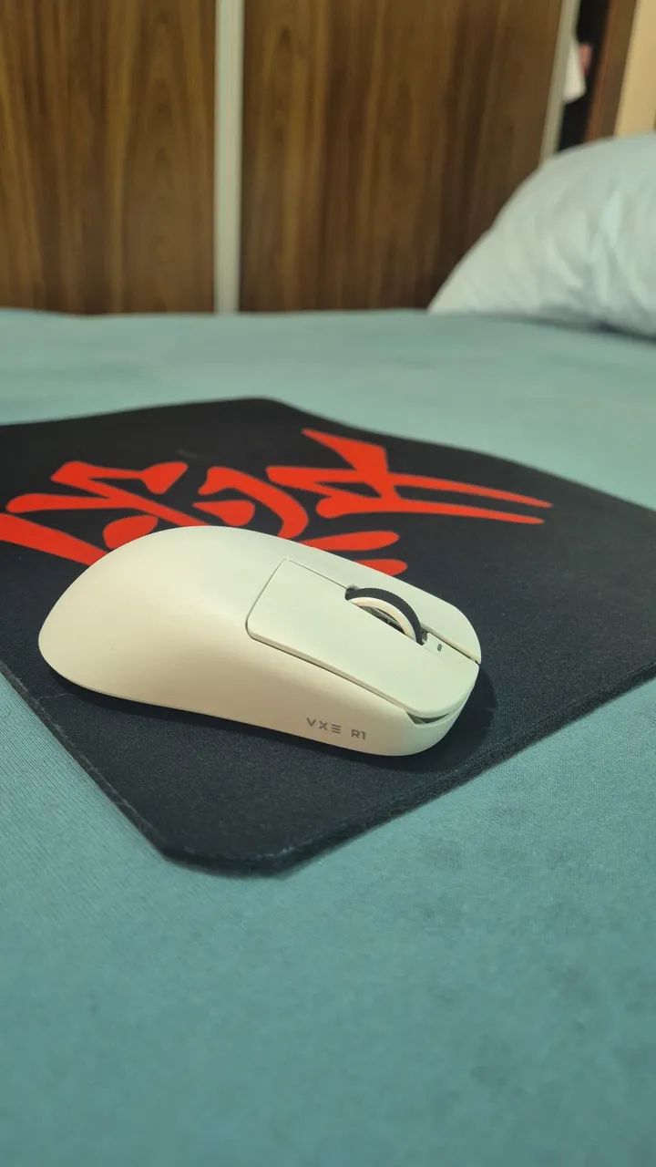 Mouse gamer e mousepad 