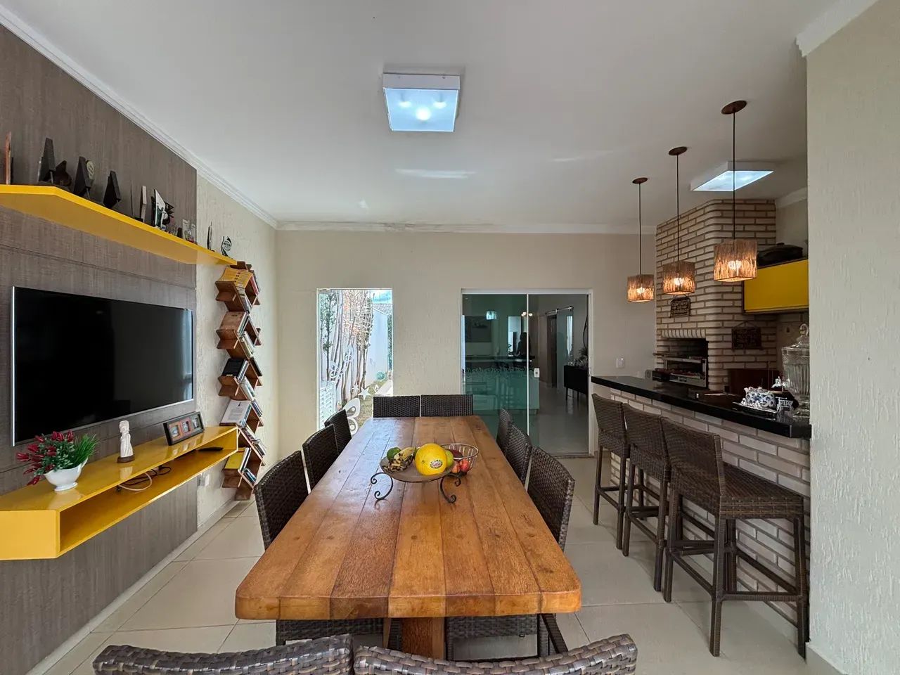 Casa completa e funcional, varanda gourmet e sistema fotovoltaico em JD Botanico - Foto 4