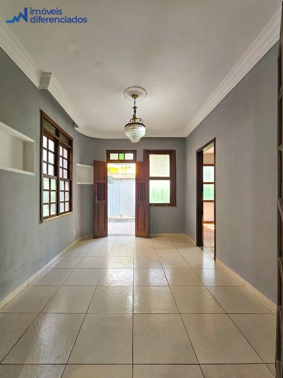 Casa com 300m² em terreno de 800m² - Foto 3