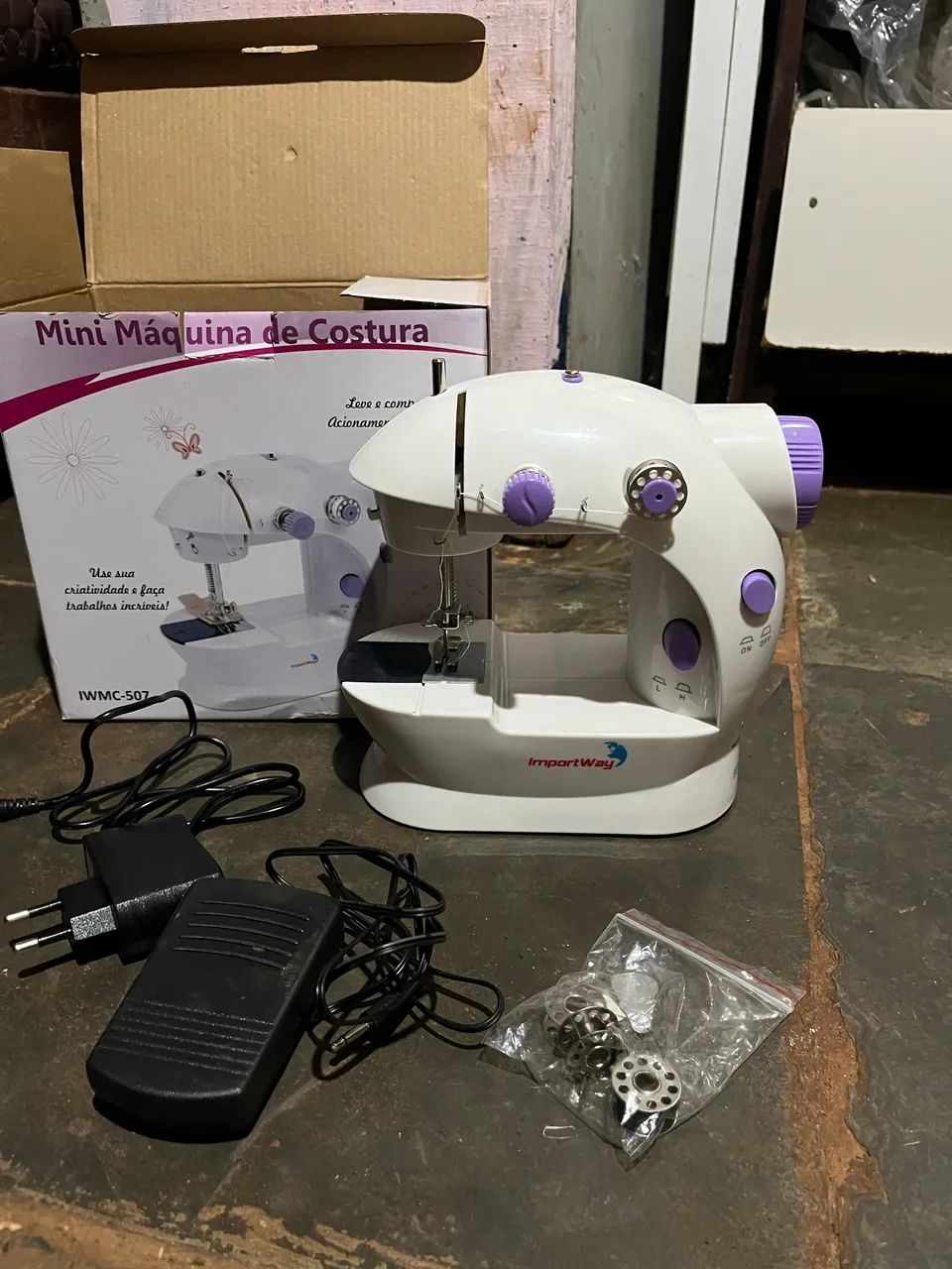 Vendo maquina de costura