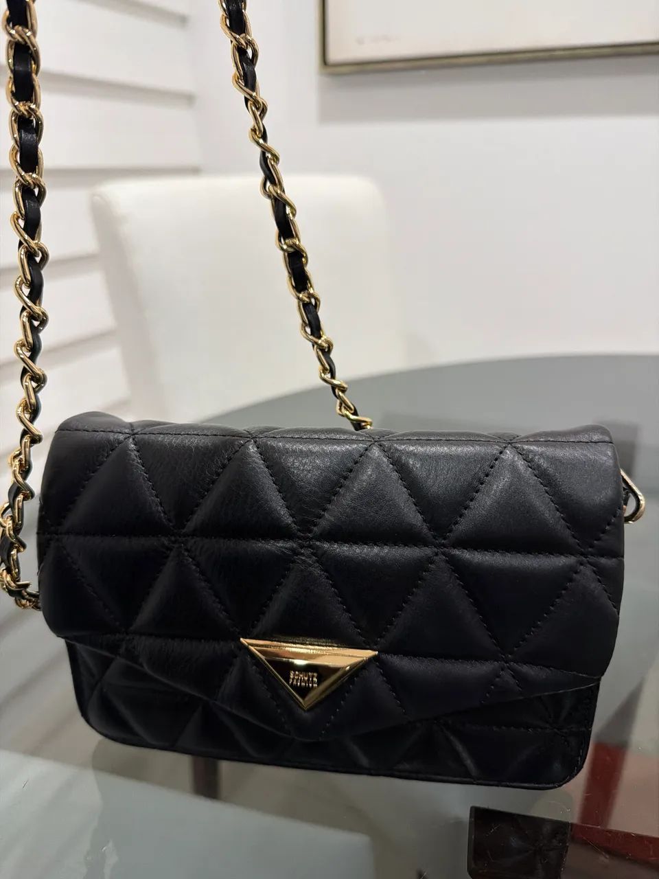 Bolsa Schutz 944 Nova!