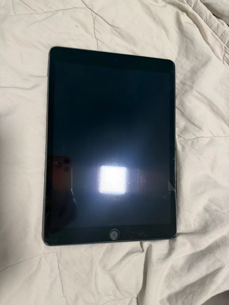 Apple iPad 9ª Geração 64GB Wi?Fi - Original e Funcionando Perfeitamente - Foto 2