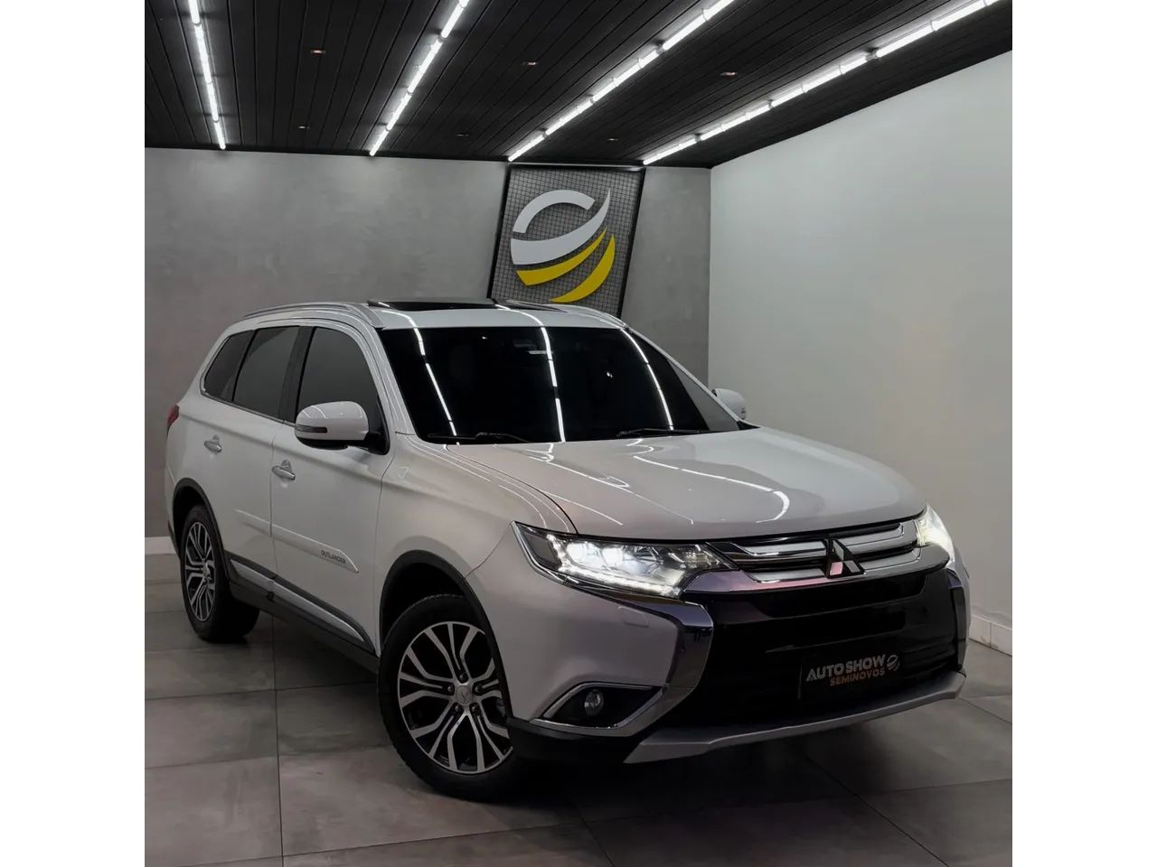 Mitsubishi Outlander 2.2 165cv Diesel Aut. 2017