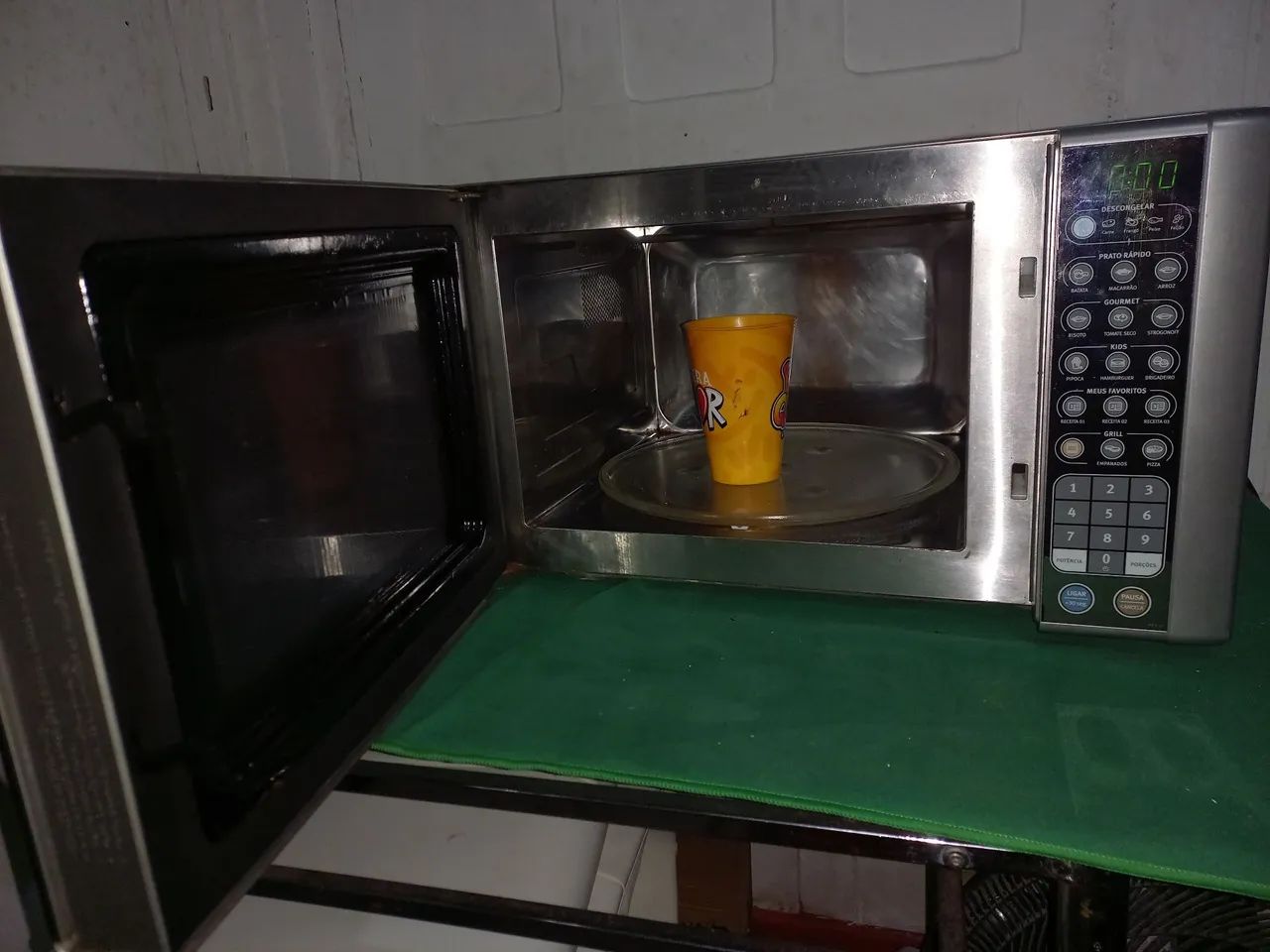 Micro-ondas Electrolux inox  - Foto 3