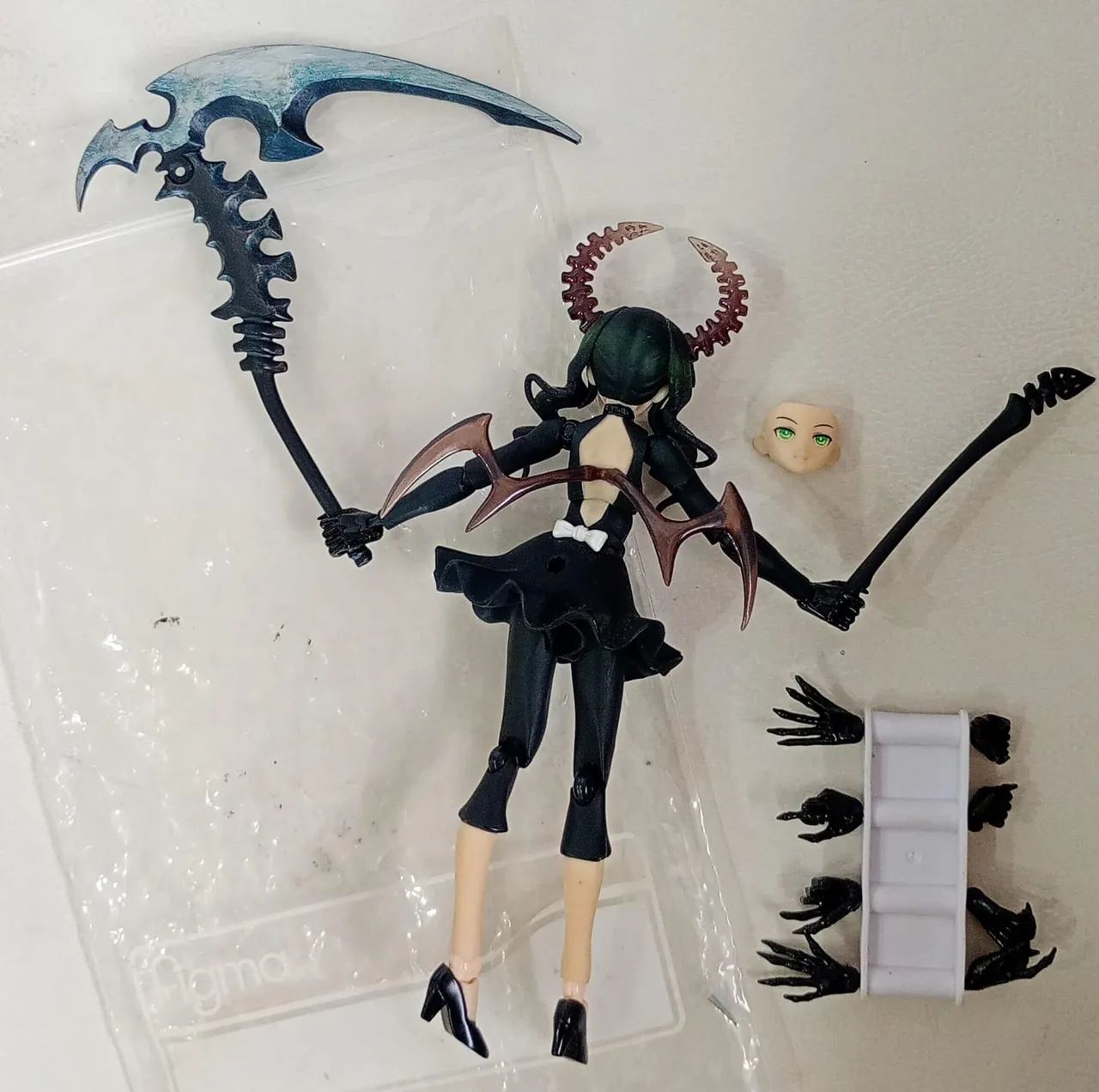 Boneco Figma Dead Master,