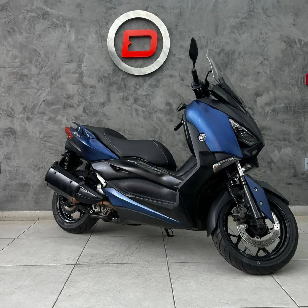 XMAX 250 ABS - Foto 5