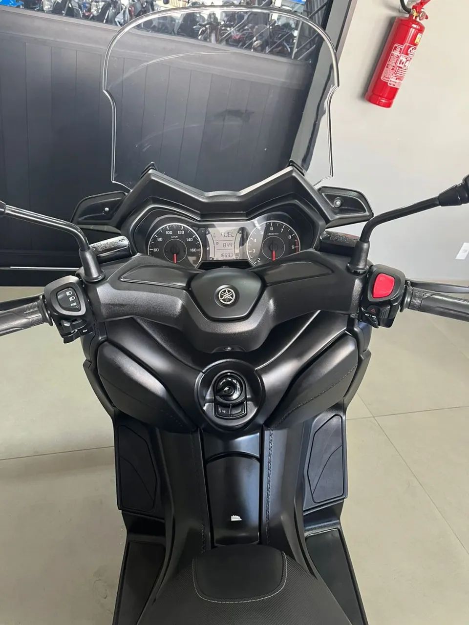 XMAX 250 ABS (15 MIL KM) - Foto 4