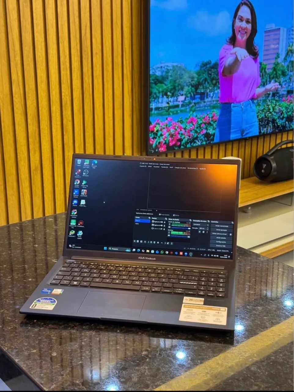 Notebook ASUS VIVOBOOK i5 - Foto 4