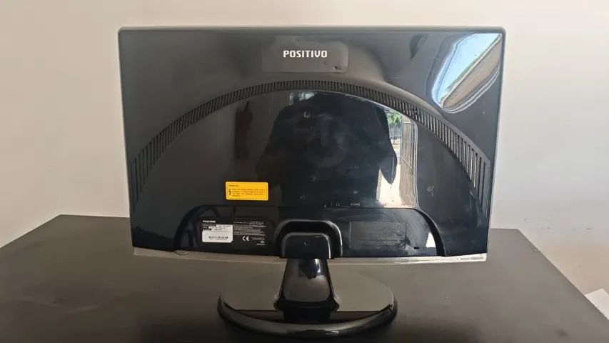 Monitor LG Flatron LED - Funcionando Perfeitamente - Foto 4