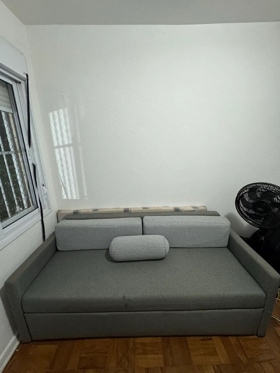 Sofá Cama Cinza - Foto 4