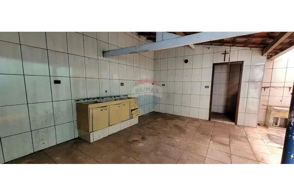 Imóvel para venda tem 82 metros quadrados com 2 quartos em Vila Carmo - Capivari - SP